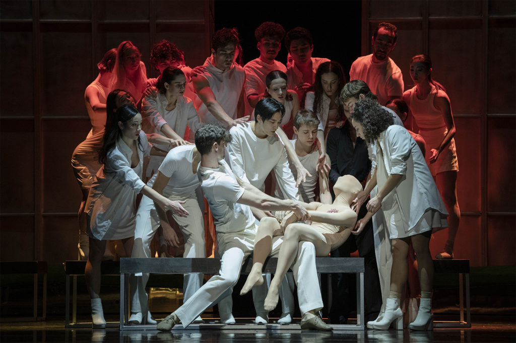 Die Debatte um Mensch und Maschine im Ballett an der Deutschen Oper am Rhein