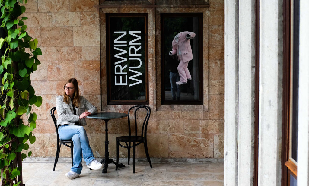 Ausstellung Erwin Wurm Kaiserpark Bad Ischl